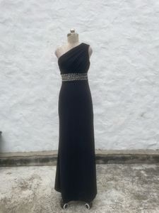 Elegant One-Shoulder Black Maxi Dress
