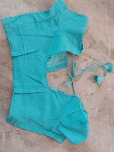 Elegant Teal Saree with blouse