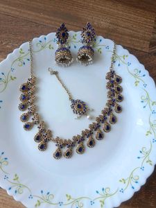 Stunning Blue & Gold Jewellery Set
