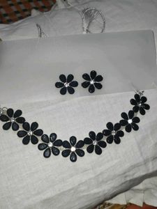 Floral Jewellery Set