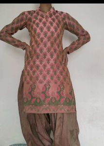 Floral chanderi silk suit