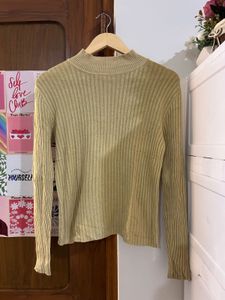 Ribbed Mock Neck Long Sleeve Top