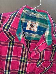 Stylish Looking Shirt For Women