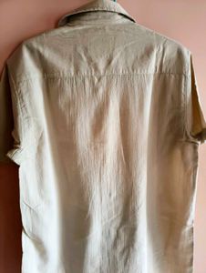 Men's Short Sleeve Button-Up Shirt