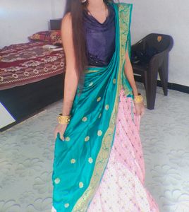 Lehnga Choli With Ruptta