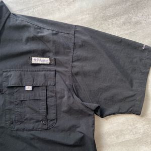 Men's Short Sleeve Black Button-Up Shirt