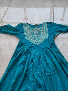 Elegant Teal Embroidered Kurti