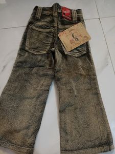Swap brand new jeans for kids it's unisex pant