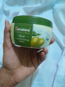 Himalaya Olive Nourishing Cream