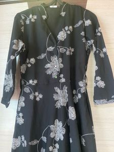 Elegant Black Floral Print Maxi Dress