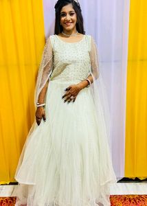 Pista Green Net Gown