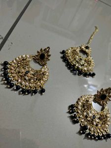 Elegant Gold &amp; Black Earring Set