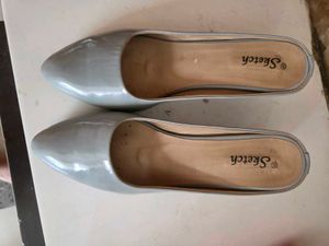 Stylish Grey Patent Mules