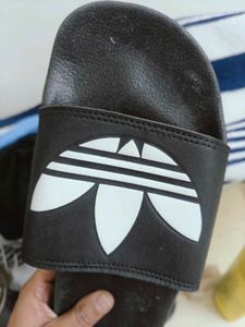 Original Adidas Slipper