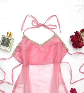 Backless halter top 🌷