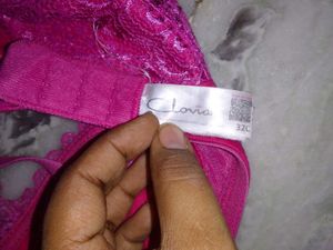 Women's Pink Lace Bra