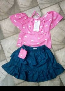 4-6 year Adorable Pink Cloud Print Top &amp; Skirt Set