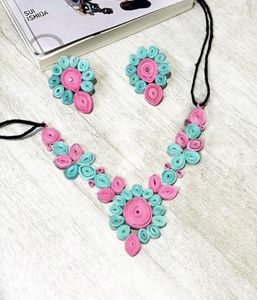 Handmade Quilled Paper Necklace & Earrings Set