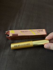 Lakme Double Duty Lip & Cheek Mousse