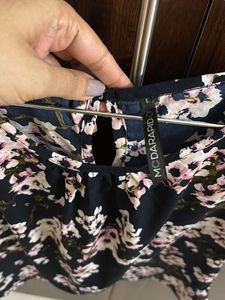 Chic Floral Sleeveless Top