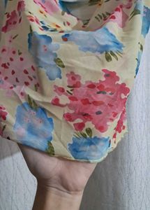 Floral Print Cami mesh Top