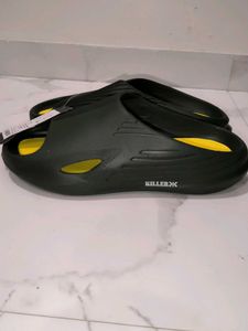 Stylish Black &amp; Yellow Flip Flops