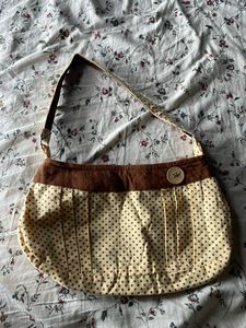 Viral Pinterest polka dot shoulder bag with button