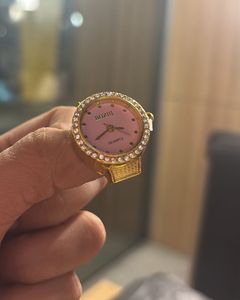 Bozhi Pink Ring Watch - Novelty Timepiece