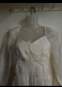 Chic White Tiered Puff Sleeve Dress