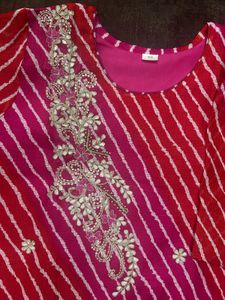 Magenta &amp; Red Leheriya Kurta