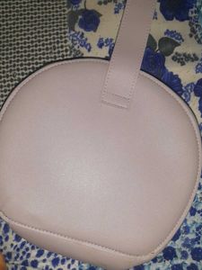 Chic Pink Round Shoulder Bag