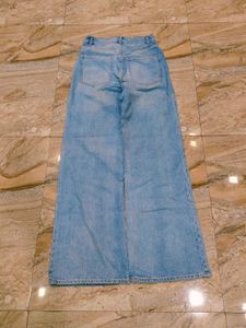 Light Wash Wide Leg Jeans