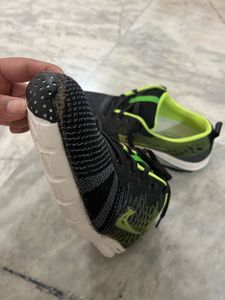 Running Shoes