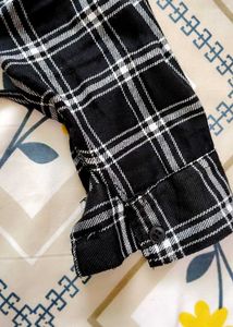 Classic Black &amp; White Plaid Shirt