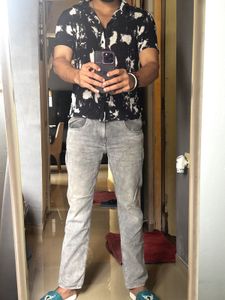 Stylish Men's Van Heusen Jeans grey