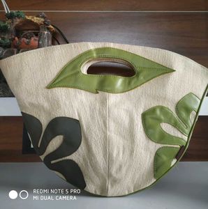 Unique Leaf Design Tote Bag