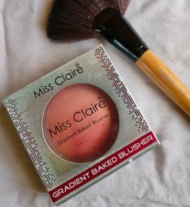 Miss Claire Gradient Baked Highlighter
