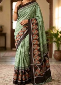 Elegant Green Paisley Print Saree