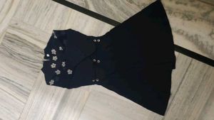 Elegant Navy Blue Embroidered Kurta