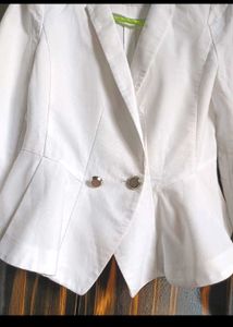 White Blazer - Basic