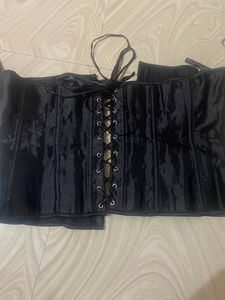 black corset!