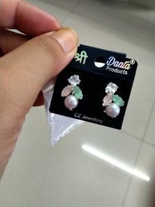Elegant Pearl &amp; Crystal Earrings