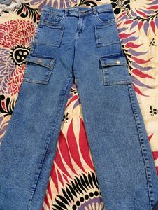 Stylish Denim Cargo Jeans –Durable,Trendy &amp; Comfy