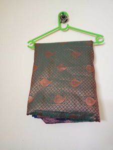 Art silk saree (dual-toned)