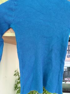 Chic Blue Ribbed Mock Neck Top