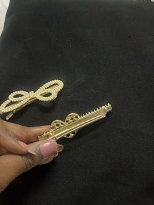 Pearl Embellished Cute Hair Clips