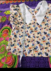 Vintage Floral Blouse with Peter Pan Collar