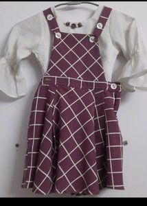 Pinfore Drass With White Top