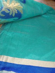 new women trendy Saree with Paisley Border