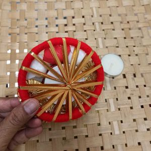Festive T-light Candle Holder
